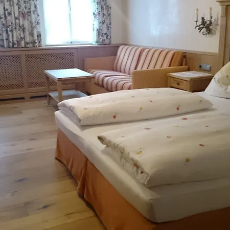 汽车旅馆 瑞士酒店 加爾米施-帕滕基興