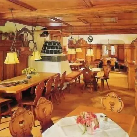 Zum Schweizerbartl Motel Garmisch-Partenkirchen